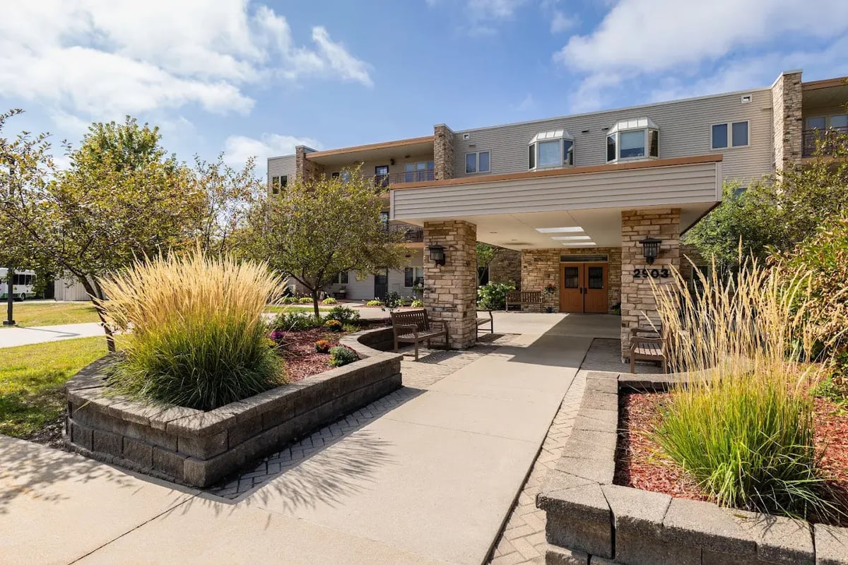 Prairie Hills at Cedar Rapids Featured Image