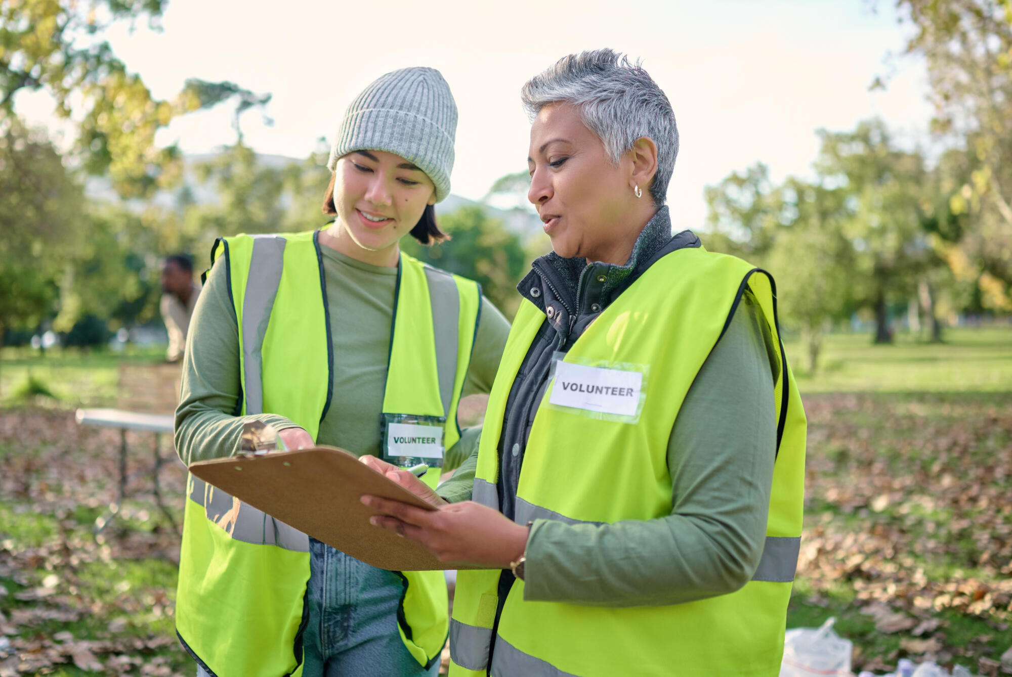 Does Prairie Hills at Cedar Rapids Support Local Volunteering?